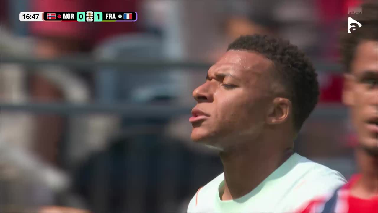 Kylian Mbappe, din nou aproape de gol! Egil Selvik salvează spectaculos cu piciorul | Norvegia - Franța