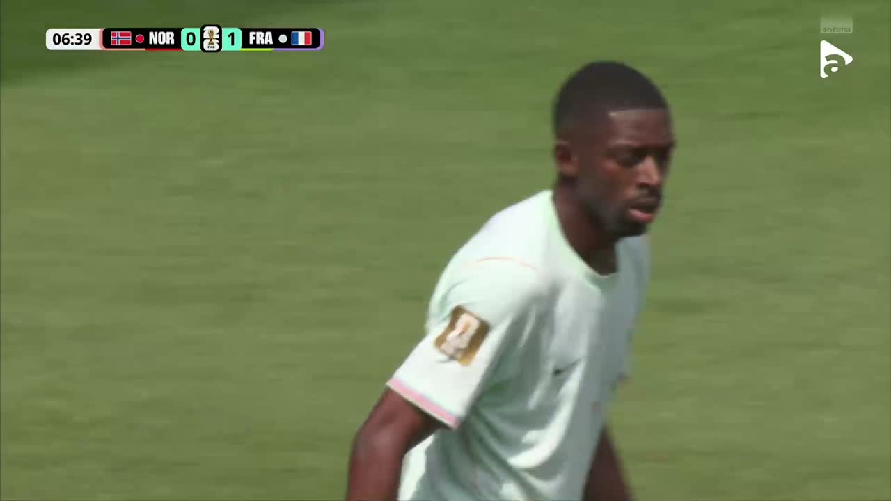 Ousmane Dembele înscrie spectaculos după pasa lui Kylian Mbappe