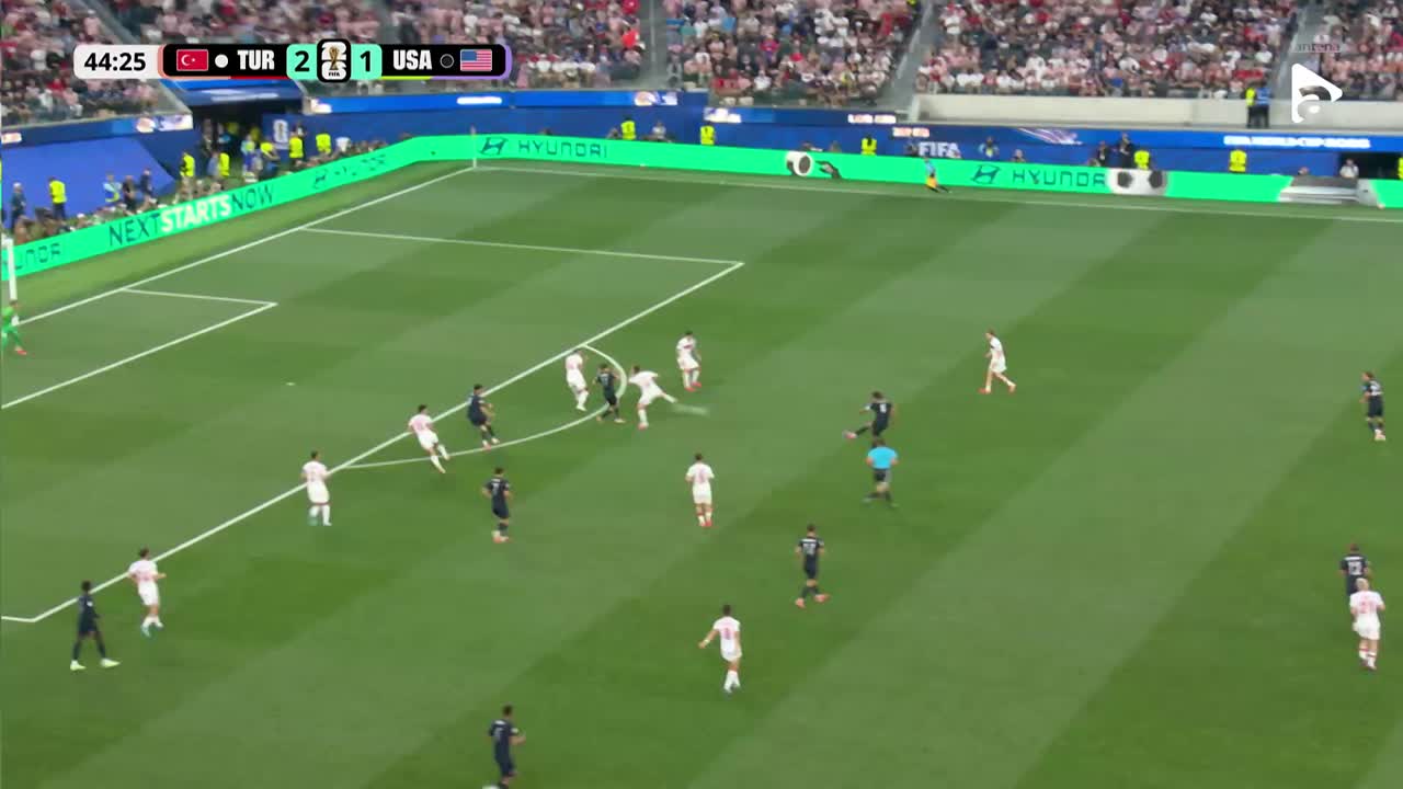 McKennie a șutat de la distanță, însă Cakir a avut o paradă excelentă | Turcia - SUA