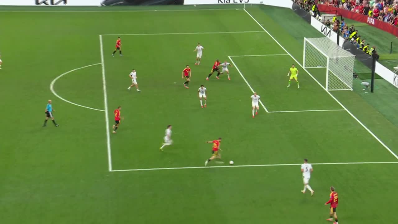 Romelu Lukaku &icirc;nscrie cu o lovitură de cap după centrarea lui Nicolo Raskin (min. 86) | Noua Zeelandă - Belgia