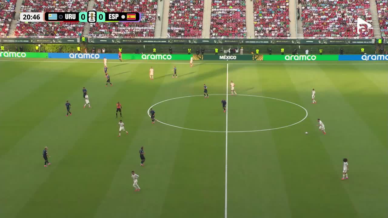 Fault dur asupra lui Marc Cucurella! Fundașul Spaniei este împins și trimis la pământ | Uruguay - Spania