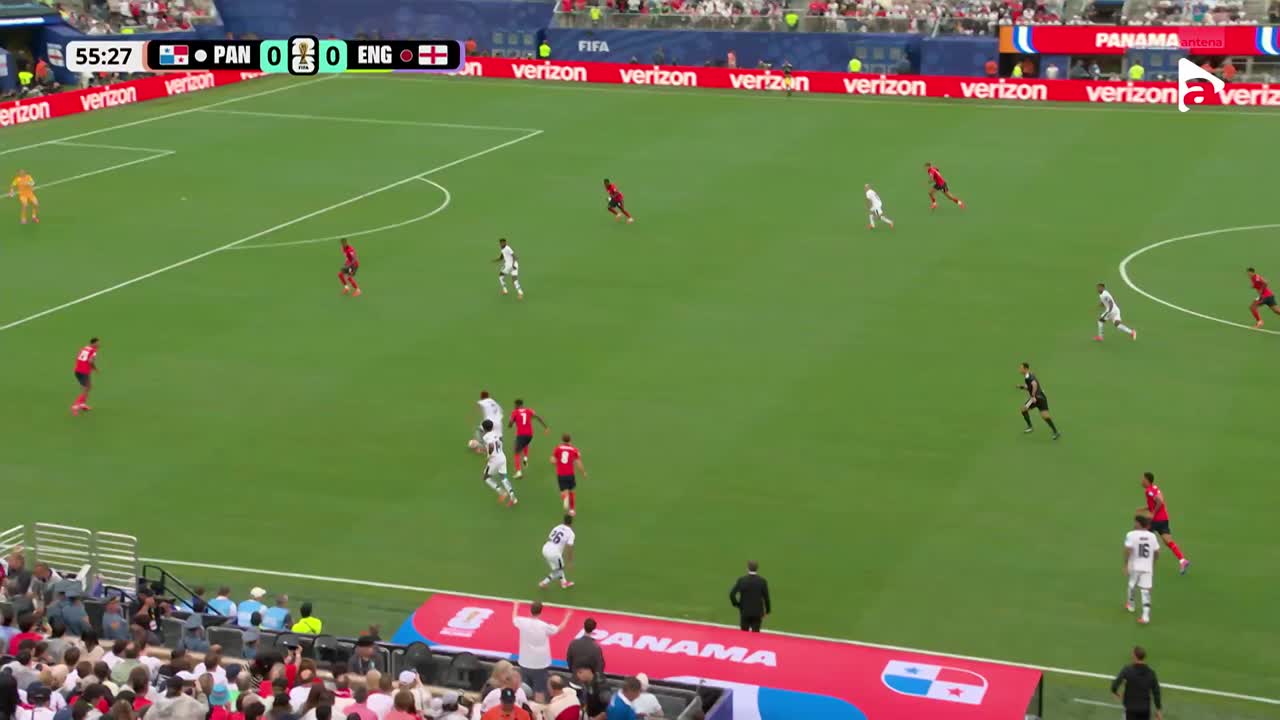 Ocazie Panama! Jose Rodríguez șutează din afara careului, însă mingea trece puțin peste poartă | Panama - Anglia