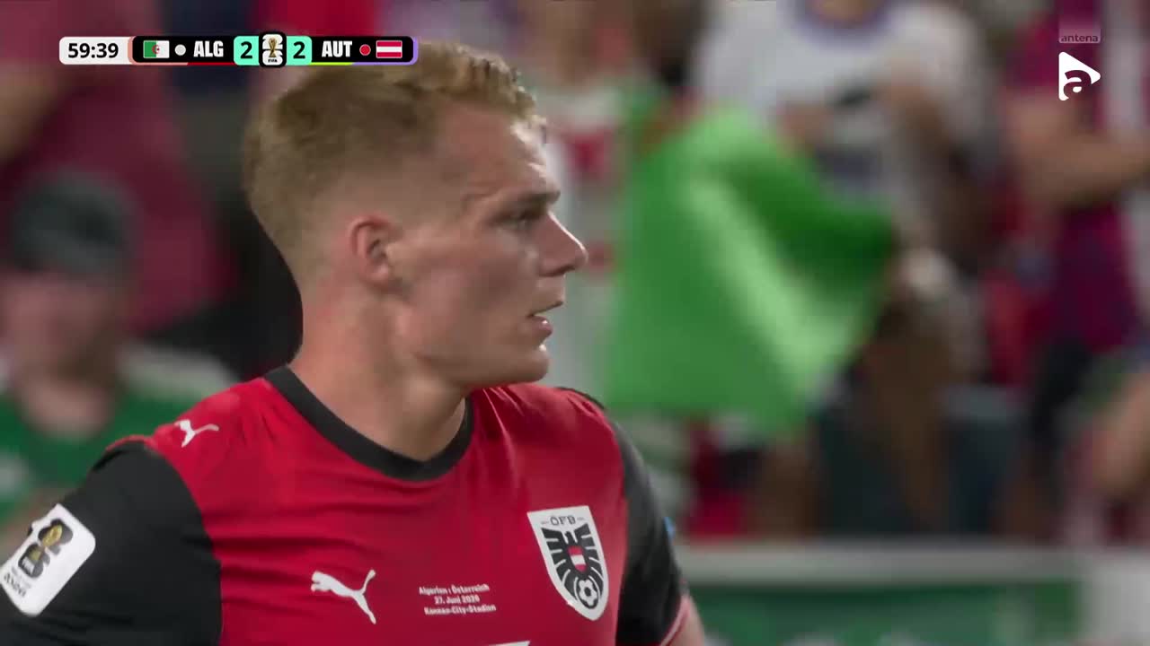 Riyad Mahrez egalează după o pasă excelentă oferită de Houssem Aouar | Algeria - Austria