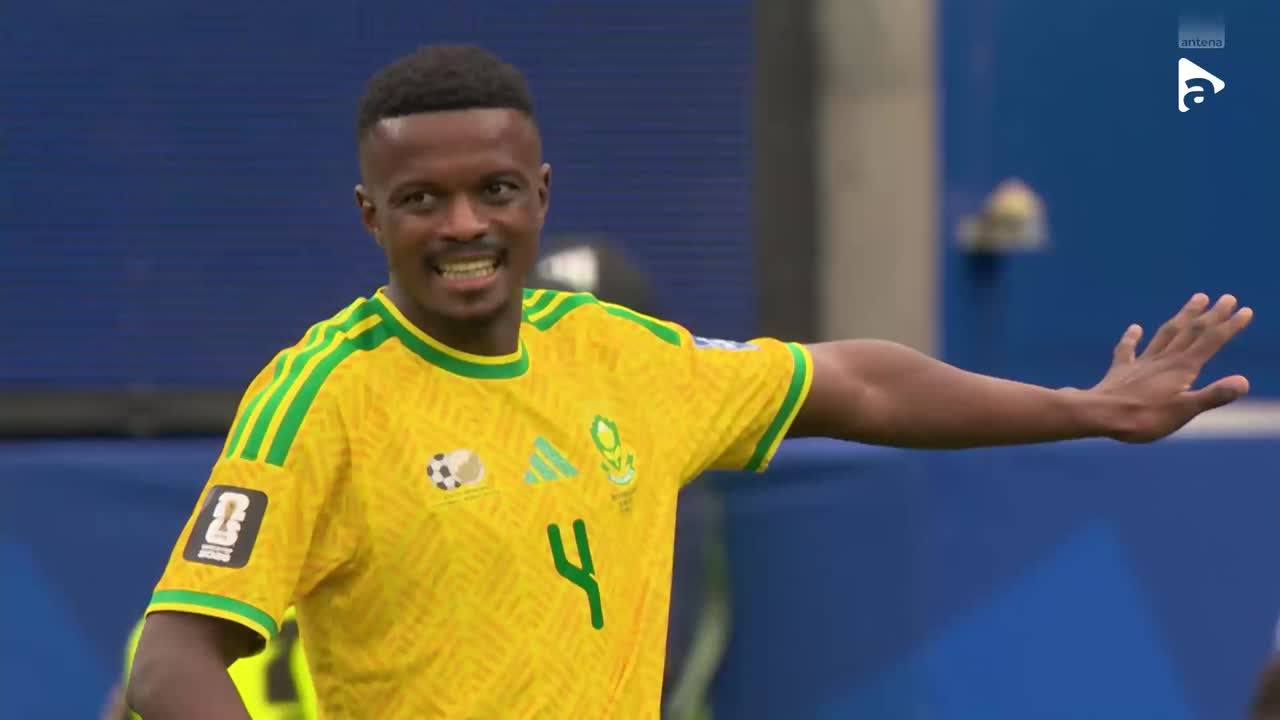 Africa de Sud amenință poarta adversă! Teboho Mokoena încearcă un șut bun, dar Maxime Crepeau intervine sigur | Africa de Sud - Canada