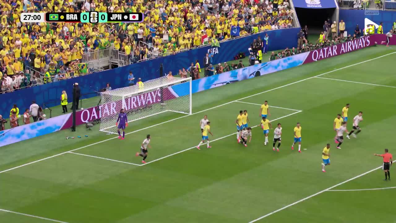 Ocazie Japonia! Ayase Ueda reia cu capul, dar mingea trece peste poartă | Brazilia - Japonia