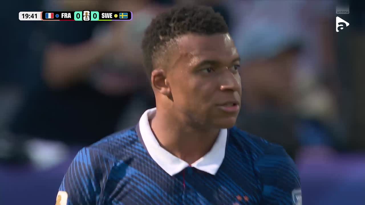 Golul lui Mbappe a fost anulat pentru ofsaid | Franța - Suedia