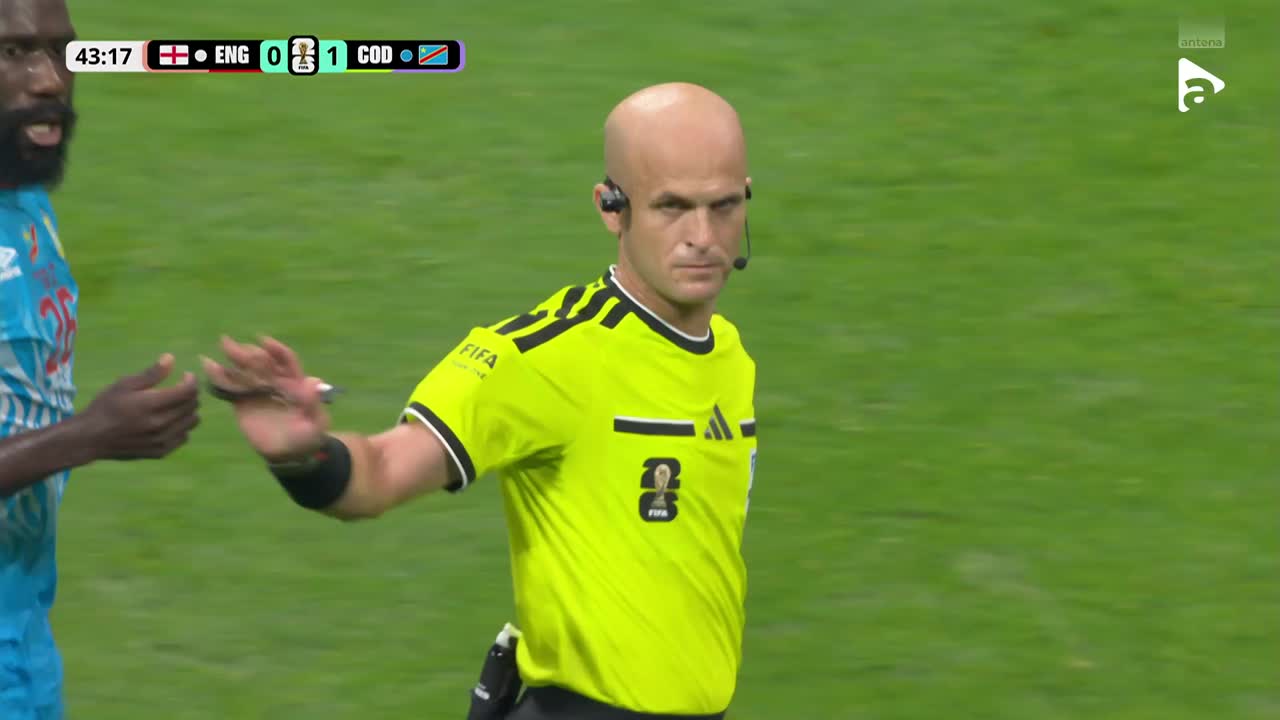 Anglia cere penalty! Harry Kane cade în duel cu portarul, dar arbitrul lasă jocul să continue