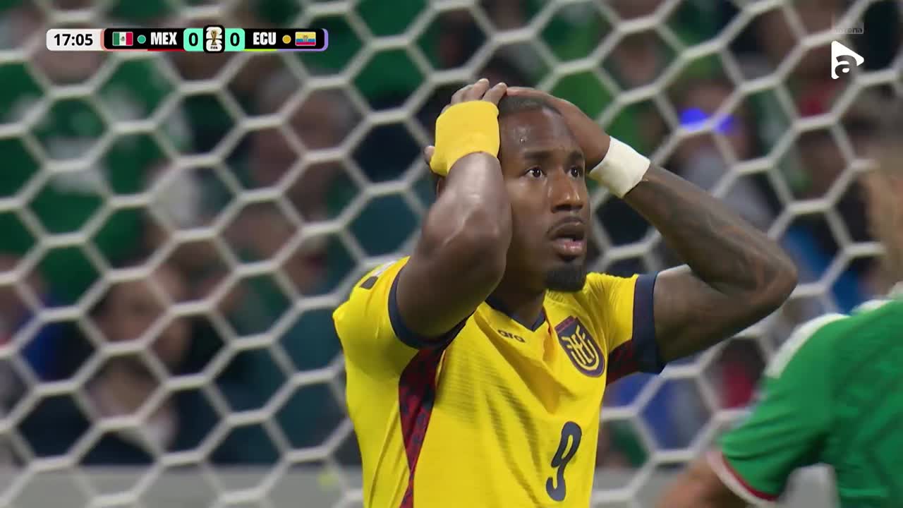 Yeboah Zamora a trimis mingea în bară | Mexic - Ecuador