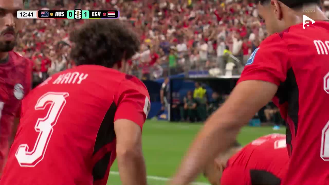 Emam Ashour a deschis scorul cu o lovitură de cap | Australia - Egipt