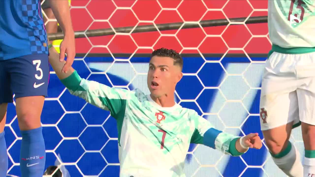 Pedro Neto centrează perfect, dar Cristiano Ronaldo ratează întâlnirea cu mingea | Portugalia - Croația