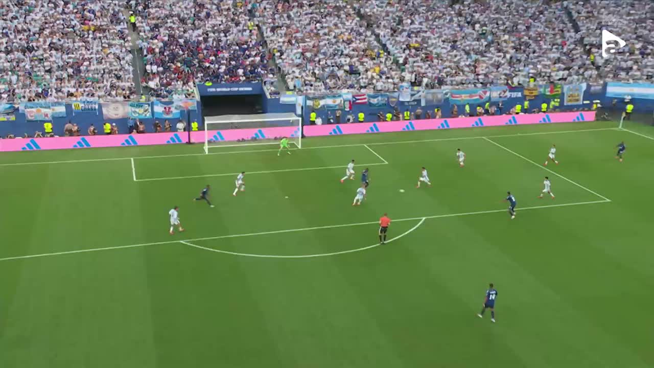 Deroy Duarte șutează periculos, dar Emiliano Martinez reține! | Argentina - Capul Verde