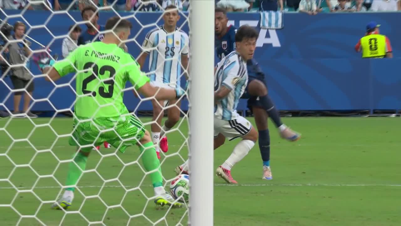 Deroy Duarte egalează după pasa decisivă a lui Ryan Mendes (min. 59) | Argentina - Capul Verde