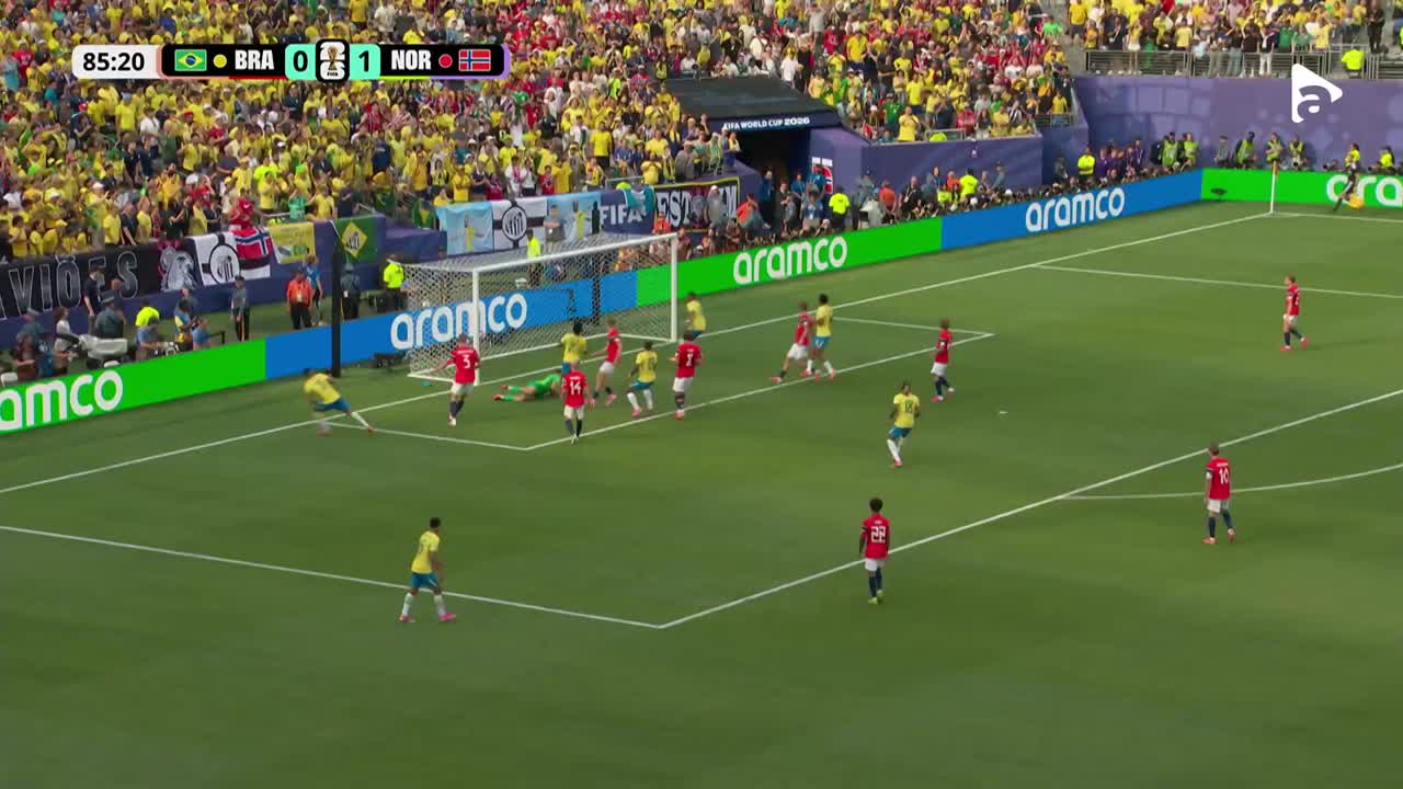 Casemiro șutează pe lângă poarta norvegienilor| Brazilia - Norvegia