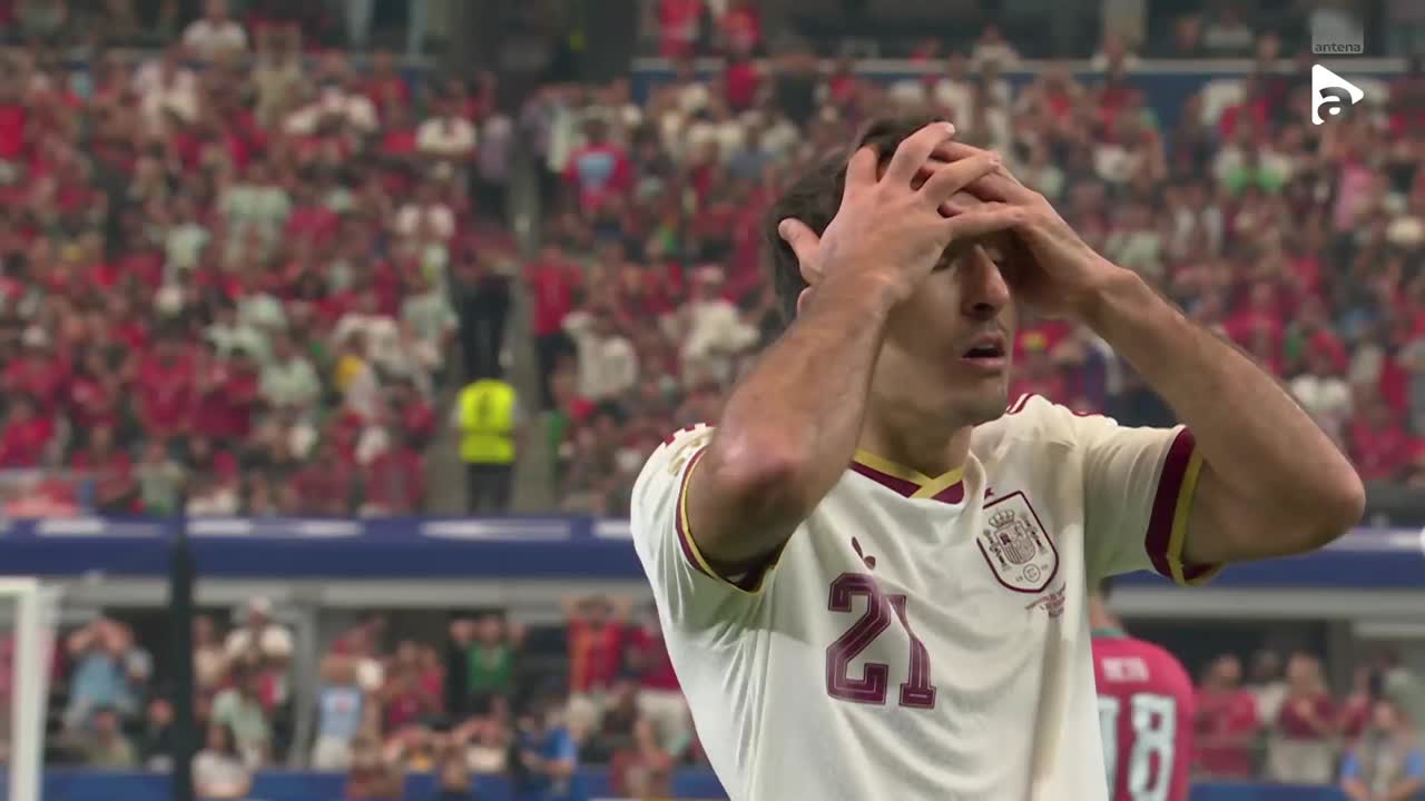 Joao Cancelo a șutat peste poartă | Portugalia - Spania