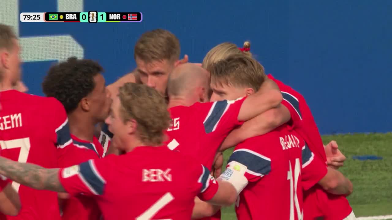 Erling Haaland &icirc;nscrie cu capul și &icirc;și aduce echipa &icirc;n avantaj (min. 80) | Brazilia - Norvegia