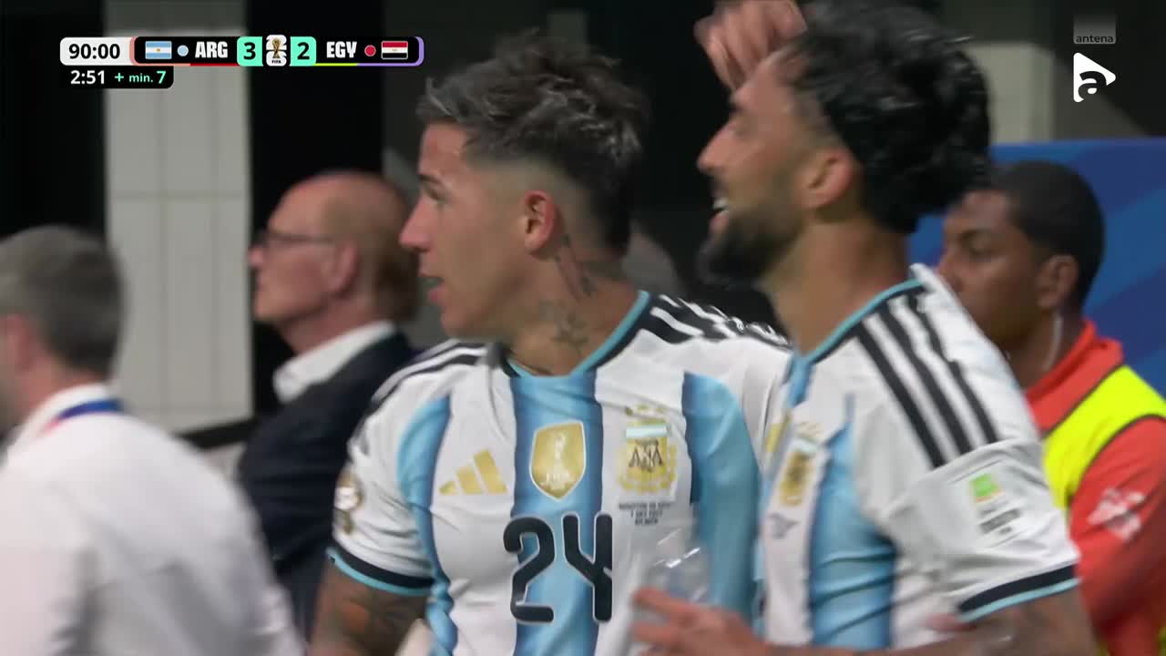 Enzo Fernandez înscrie cu o lovitură de cap superbă | Argentina - Egipt