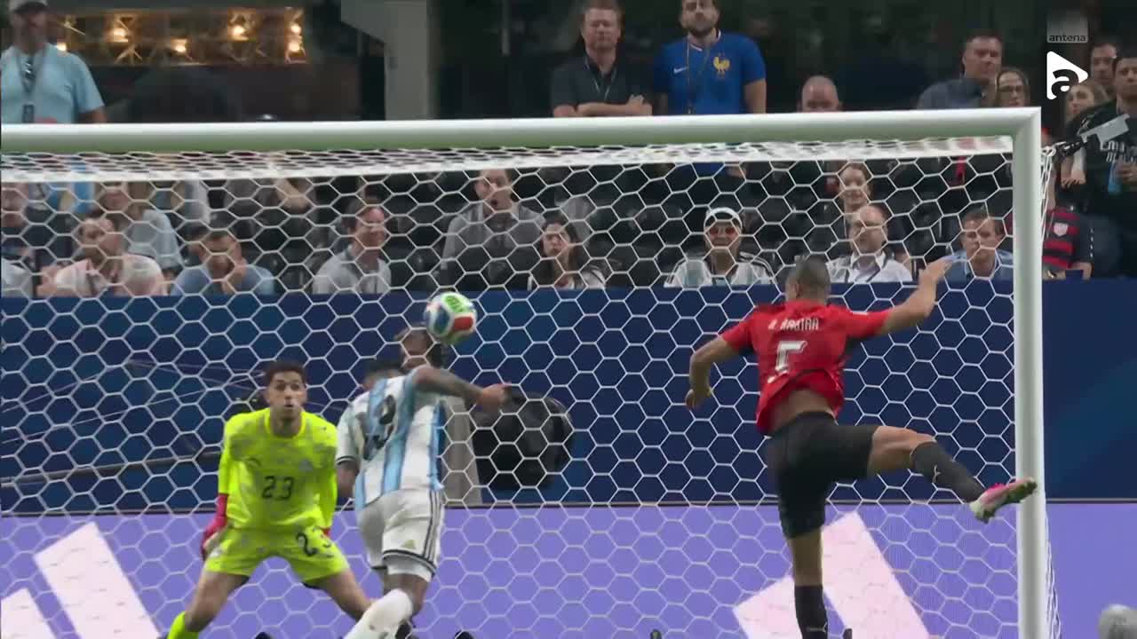 Cristian Romero reduce din diferență | Argentina - Egipt