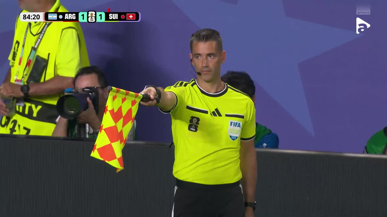 Ocazie uriașă pentru Argentina, Messi este blocat în duel cu portarul | Argentina - Elveția