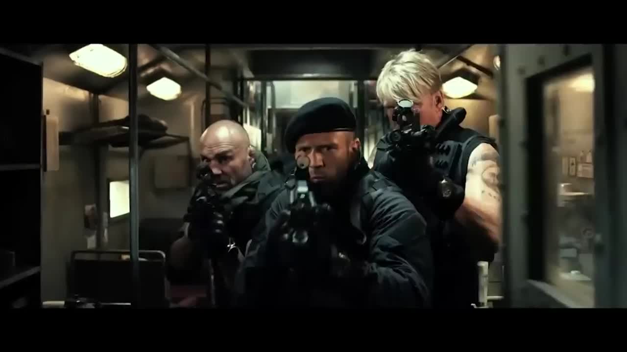 The Expendables 3: Eroi de sacrificiu | Trailer