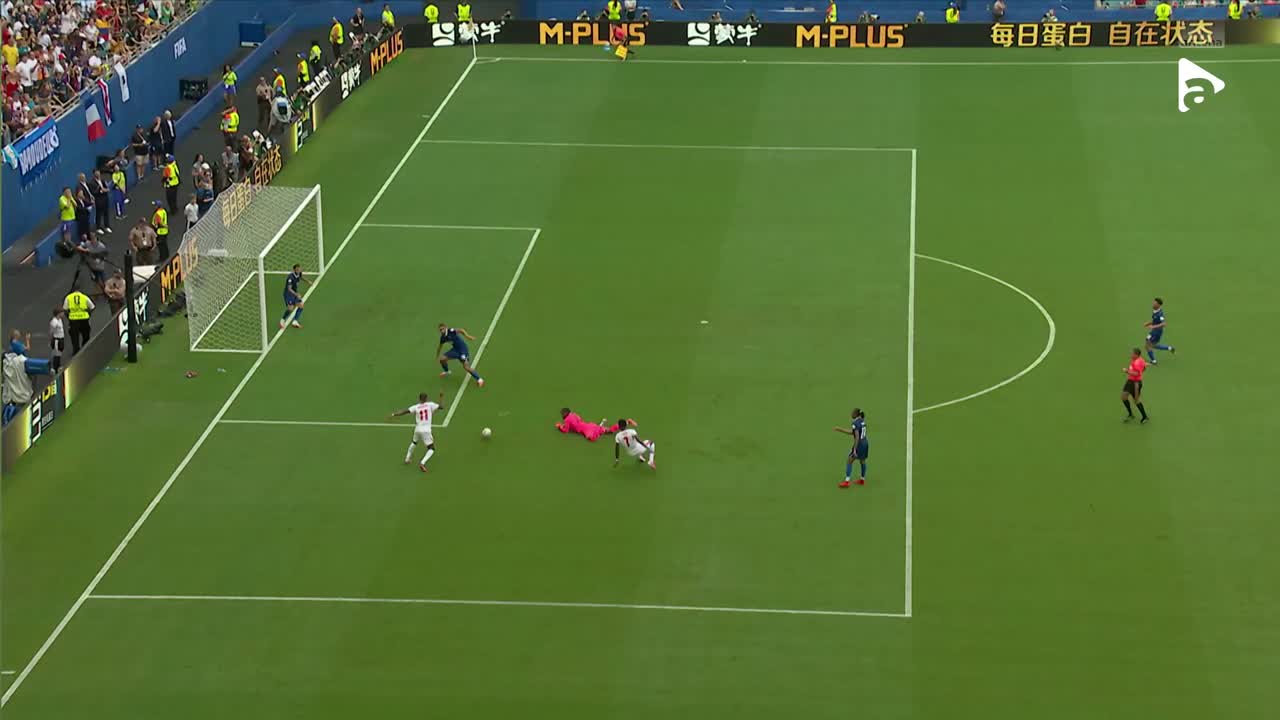 GOL! Saka a finalizat după un contraatac letal | Franța - Anglia