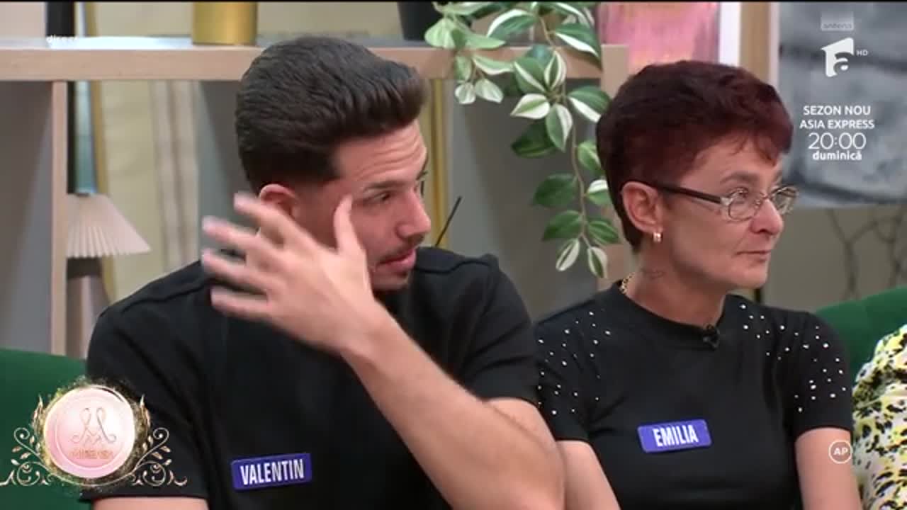 Mireasa, sezonul 14. Maria, față &icirc;n față cu mama lui Valentin! Ce au discutat