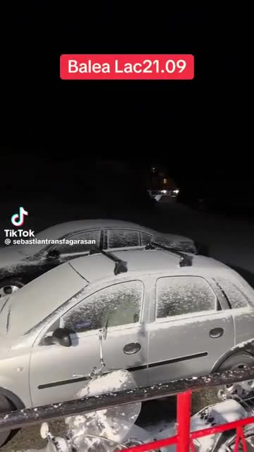 Prima ninsoare din acest an la B&acirc;lea Lac. Imagini cu zăpada deja depusă