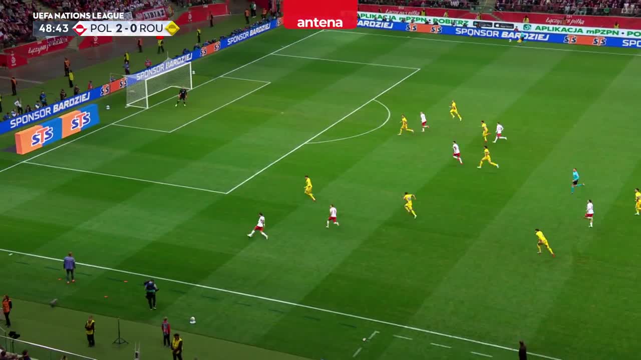 Polonia -	România 3-0 | Autogol! Virgil Ghiță a deviat mingea în propria poartă