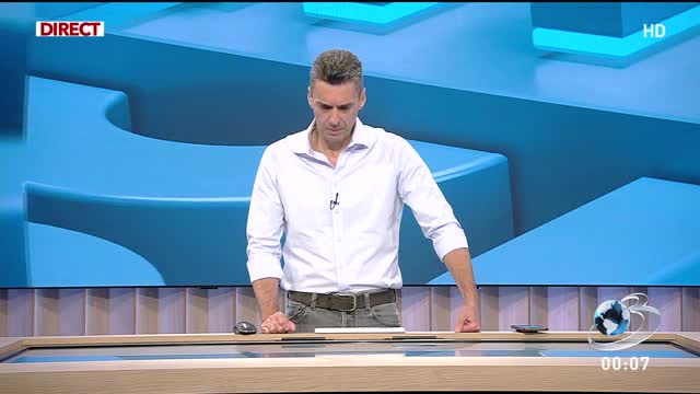 În gura presei