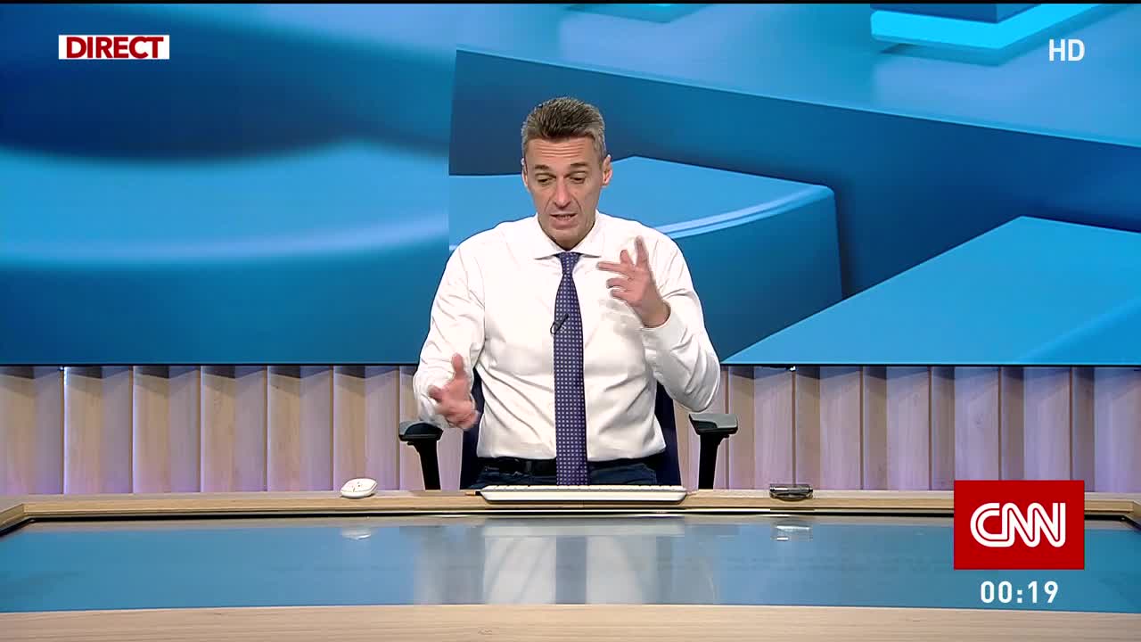 În gura presei