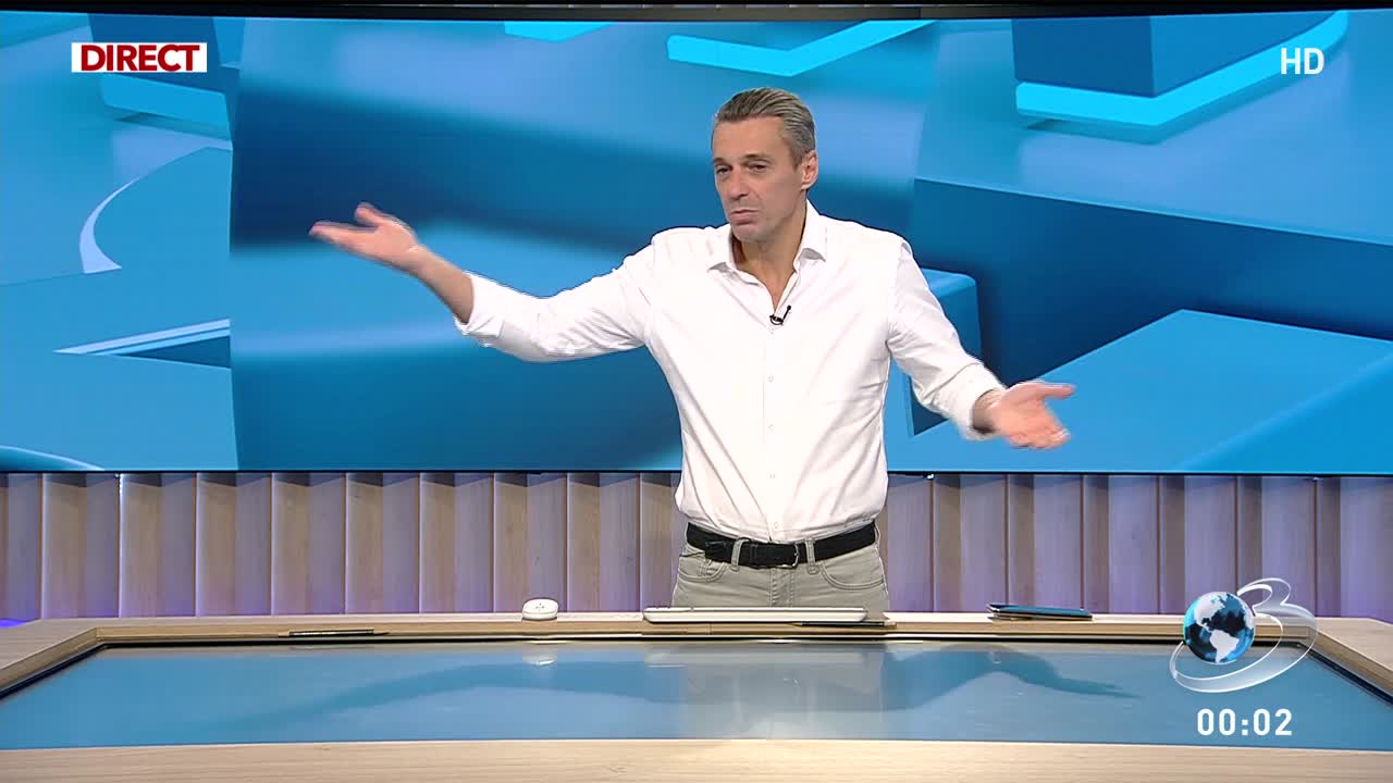 În gura presei