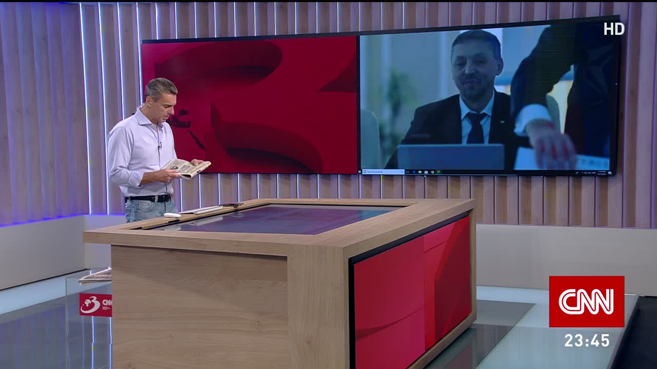 În gura presei