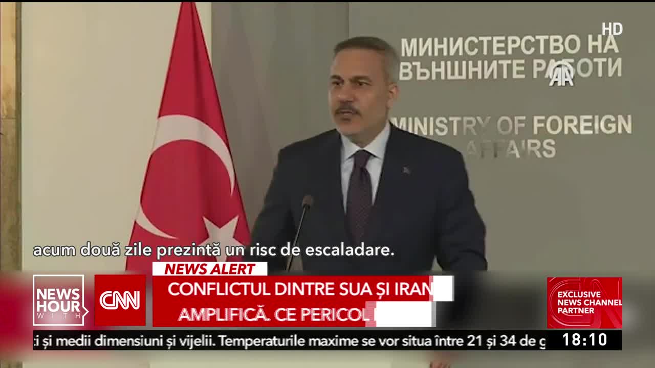 News Hour with CNN
