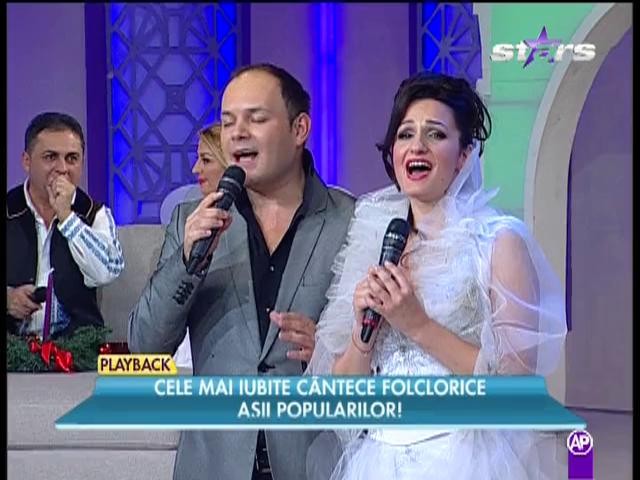 Raoul și Viorica Macovei au c&acirc;ntat un colind