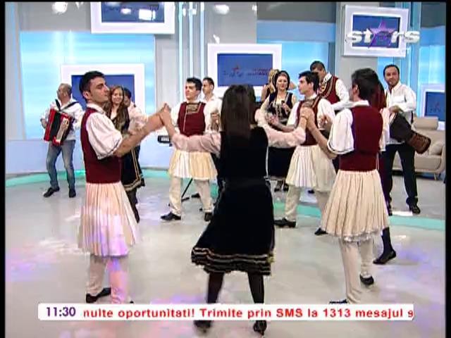 Formaţia Pindu şi Cornelia Rednic:'' Dumi la f&acirc;nt&acirc;nă''