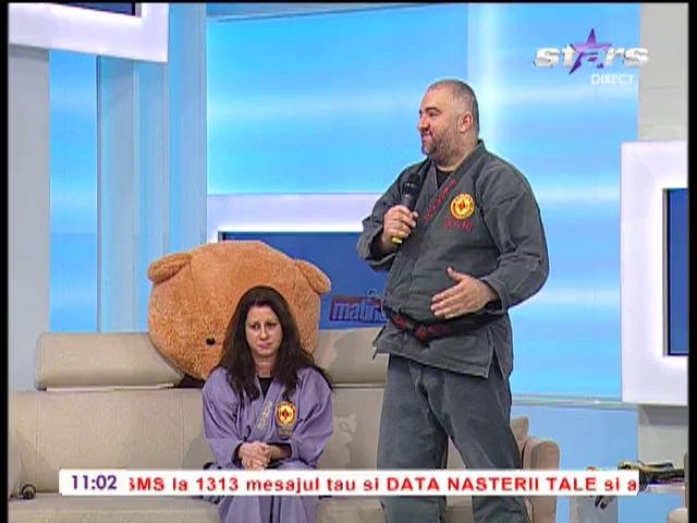 Demonstraţie de arte marţiale