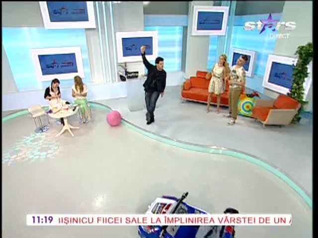 Tavi Colen c&acirc;ntă la Star Matinal