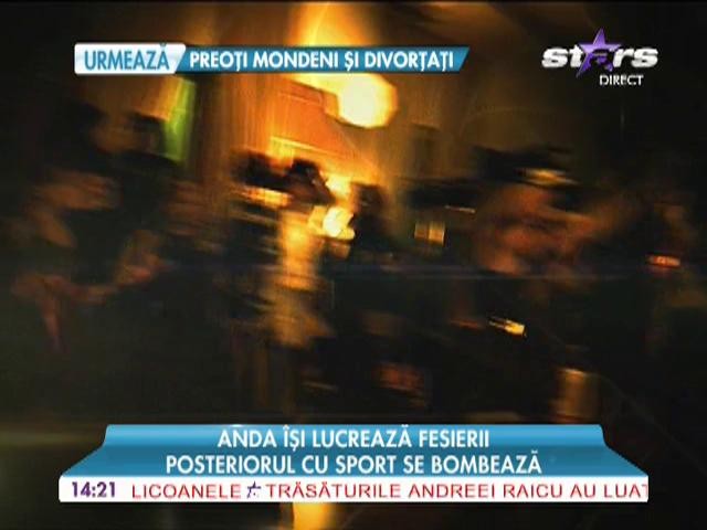 Anda Adam isi lucreaza fesierii