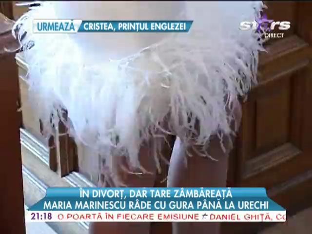 Maria MArinescu rade cu gura pana la urechi!