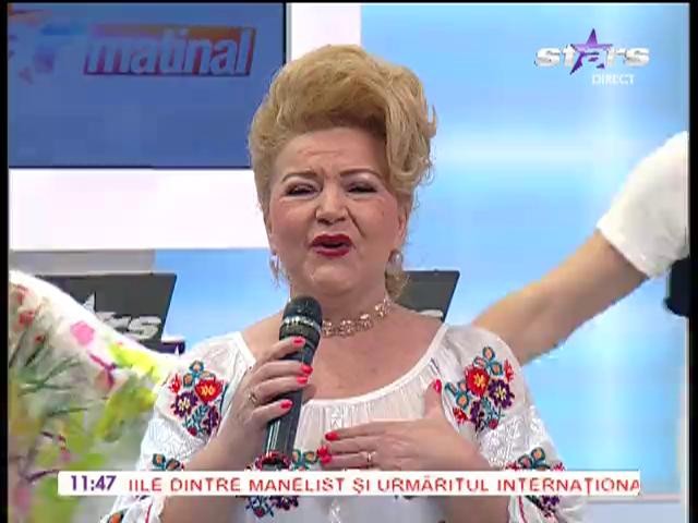 Maria C&acirc;rneci, steaua muzicii populare
