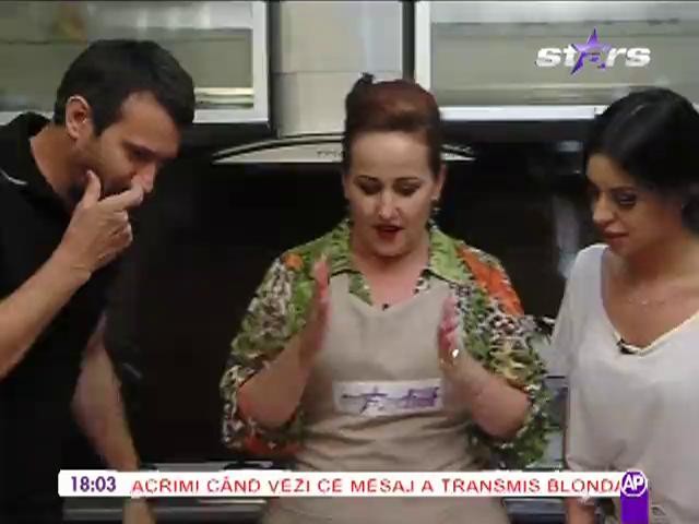 Aurora şi Săndel gătesc papricaş de pui cu găluşte