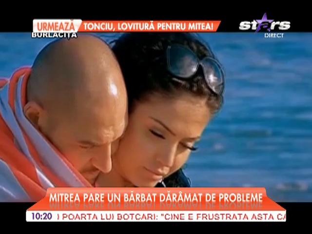 Cristian Mitrea pare un bărbat dăr&acirc;mat de probleme