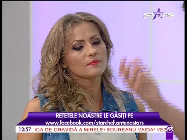 Roșii umplute cu brânză