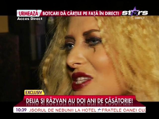 Delia şi Răzvan au doi ani de căsătorie
