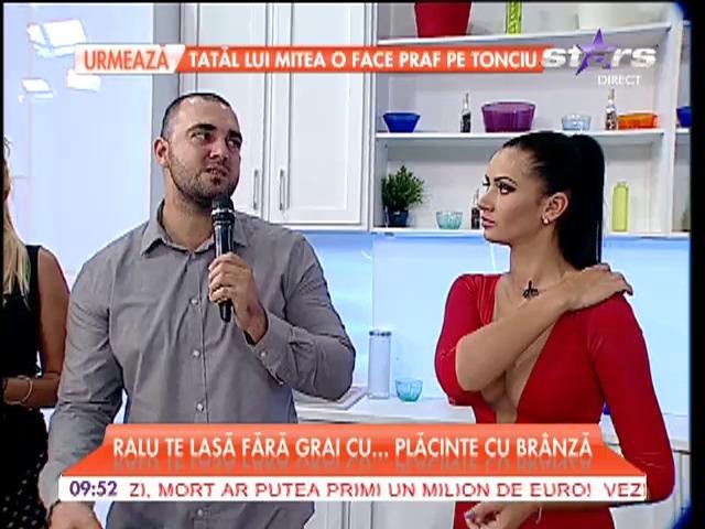 Raluca Dumitru, asistenta de la Star Matinal, găteşte plăcintă cu br&acirc;nză
