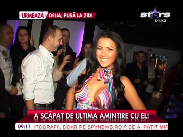 Daniela Crudu a v&acirc;ndut maşina de la Nilă!