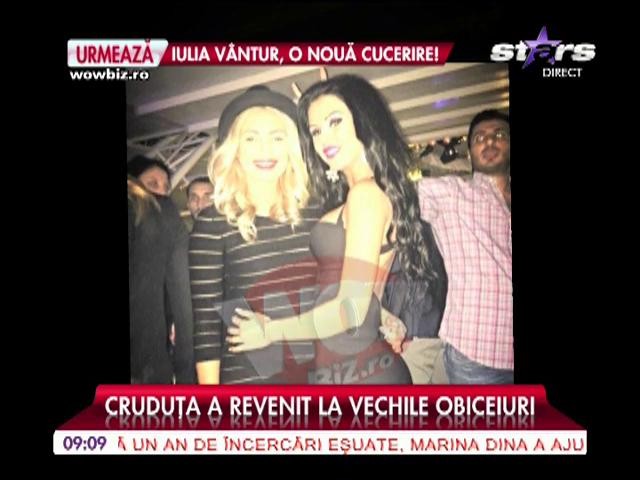 Daniela Crudu a trecut peste despărţirea de Nilă! A petrecut &icirc;n club p&acirc;nă dimineaţa!