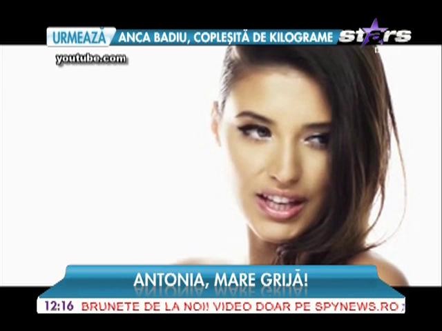 O nouă artistă se pregăteşte să &icirc;i ia locul Antoniei! Iată ce au &icirc;n comun cele două!