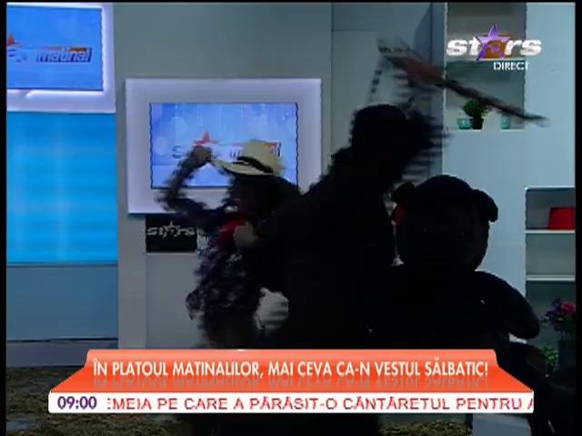 Cum s-au &icirc;mbrăcat &icirc;n această dimineață Raru și Nasrin