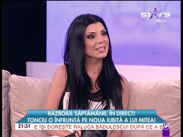 Andreea Tonciu o &icirc;nfruntă pe noua iubită a lui Mitea: "De ce vrei să vorbim despre nişte nulităţi?"