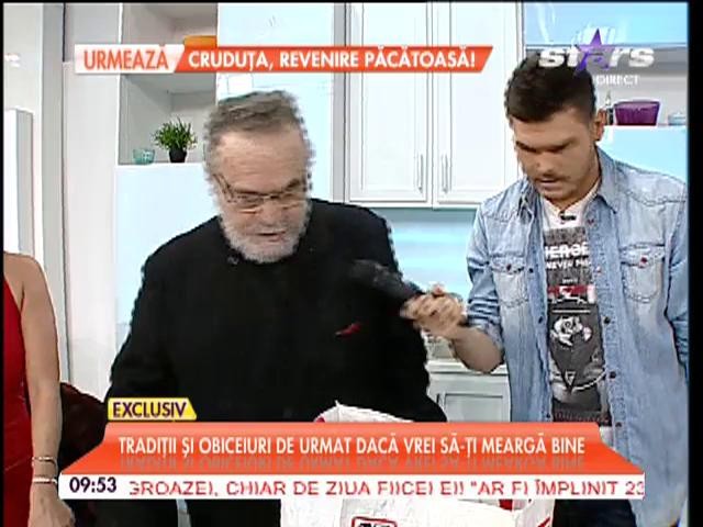 Un preot sfinţeşte &icirc;n direct platoul Star Matinal